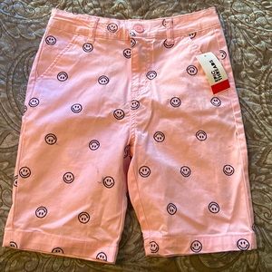 New NWT Epic Threads pink smiley face boys shorts Sz 10